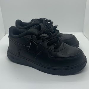 Black Nike Kids Air Force 1 Size 10C